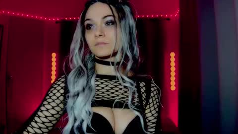 roseredgoddess online show from 3, 2, 2026