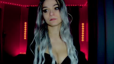 roseredgoddess online show from 10, 4, 2026