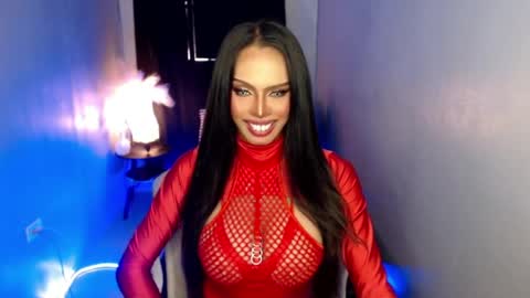 HAPPY BIRTHDAY MISTRESS MADRIANA online show from 5, 4, 2026