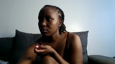 Snapshot of darktanqueen chatting on 5, 3, 2025 darktanqueen online show from 5, 3, 2025