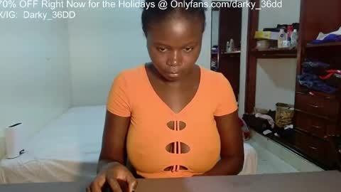Snapshot of darky_36dd chatting on 17, 7, 2026 exclusive sexual content -- IGTwitterX darky 32dd online show from 17, 7, 2026