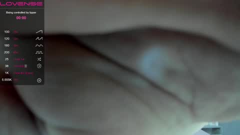 Snapshot of darlenedolce chatting on 2, 3, 2025 darlenedolce online show from 2, 3, 2025