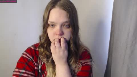 Snapshot of darling_tony18 chatting on 18, 9, 2025 darling_tony18 online show from 18, 9, 2025