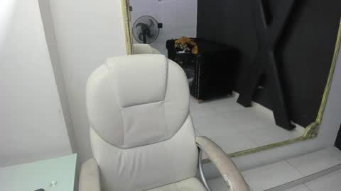 Darling online show from 2, 3, 2025