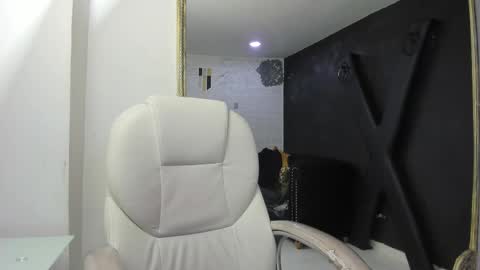 Darling online show from 3, 3, 2025