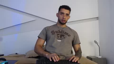 Snapshot of daron_66 chatting on 22, 12, 2025 Kael online show from 22, 12, 2025