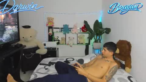 darwinandbrayan online show from 17, 2, 2026