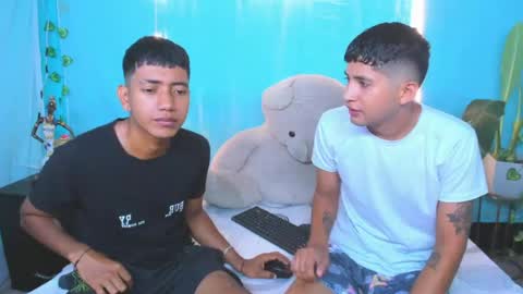 Snapshot of darwinandbrayan chatting on 18, 7, 2026 darwinandbrayan online show from 18, 7, 2026