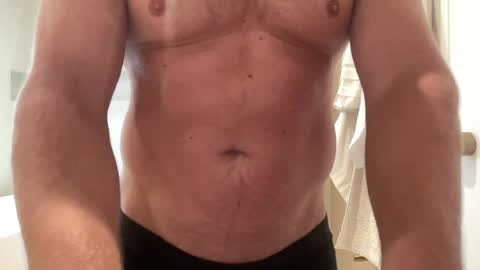 Snapshot of darwins_dessert chatting on 26, 6, 2026 darwins_dessert online show from 26, 6, 2026