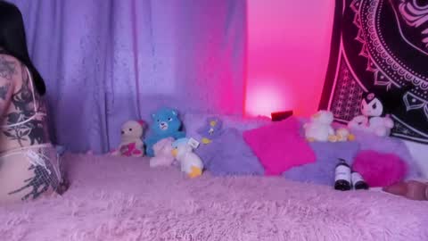 Snapshot of daryimiau chatting on 12, 12, 2024 daryimiau online show from 12, 12, 2024