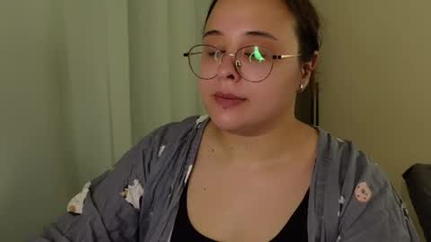 Snapshot of dashaprivet chatting on 26, 11, 2025 dashaprivet online show from 26, 11, 2025