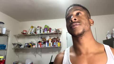Snapshot of dathroatbunny chatting on 12, 4, 2026 BeyJackson online show from 12, 4, 2026