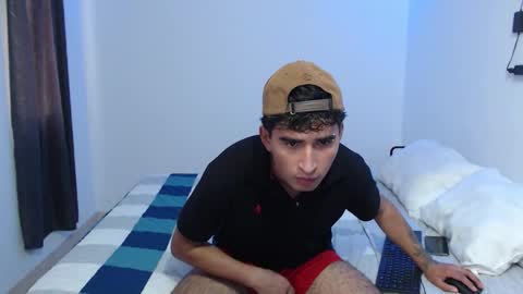 Snapshot of dave_hot1 chatting on 3, 12, 2025 David online show from 3, 12, 2025