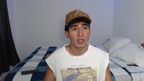 Snapshot of dave_hot1 chatting on 14, 12, 2025 David online show from 14, 12, 2025