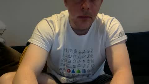 Snapshot of daveb709709709 chatting on 18, 1, 2026 daveb709709709 online show from 18, 1, 2026