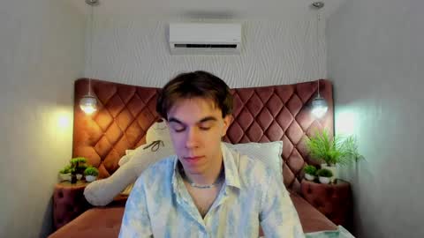 Snapshot of davebevy chatting on 16, 4, 2026 Dave online show from 16, 4, 2026