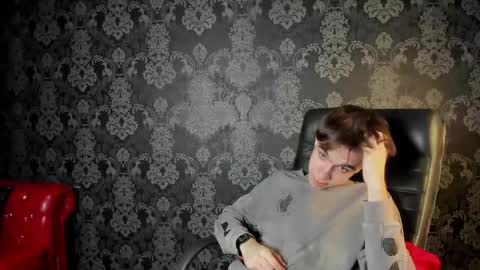Snapshot of davebevy chatting on 21, 4, 2026 Dave online show from 21, 4, 2026