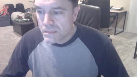 Snapshot of daved14u chatting on 27, 1, 2025 daved14u online show from 27, 1, 2025
