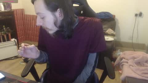 Snapshot of daver281197 chatting on 12, 12, 2024 dave online show from 12, 12, 2024