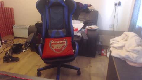 Snapshot of daver281197 chatting on 8, 2, 2025 dave online show from 8, 2, 2025