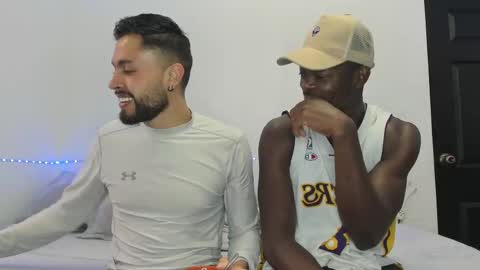 Snapshot of davgostoso chatting on 23, 2, 2025 Dave y Salvatore online show from 23, 2, 2025