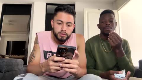 Snapshot of davgostoso chatting on 10, 3, 2025 Dave y Salvatore online show from 10, 3, 2025