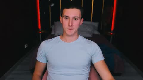 Snapshot of david__diamond chatting on 13, 9, 2025 David online show from 13, 9, 2025