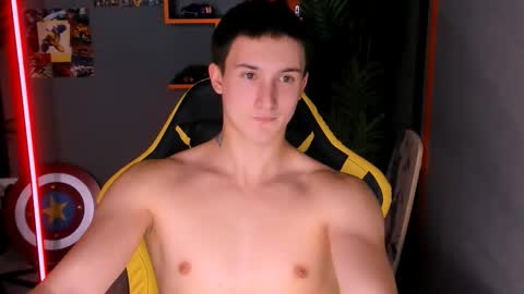 Snapshot of david__diamond chatting on 7, 11, 2025 David online show from 7, 11, 2025