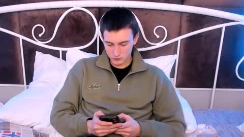 Snapshot of david__diamond chatting on 19, 11, 2025 David online show from 19, 11, 2025