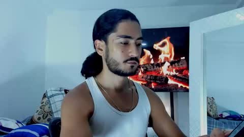 Snapshot of david_johnson372 chatting on 7, 1, 2026 Hey im David that loves to explore and speak their fantasies. Very open talktative and nice. Feel free to chat with me online show from 7, 1, 2026