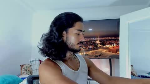 Snapshot of david_johnson372 chatting on 8, 1, 2026 Hey im David that loves to explore and speak their fantasies. Very open talktative and nice. Feel free to chat with me online show from 8, 1, 2026
