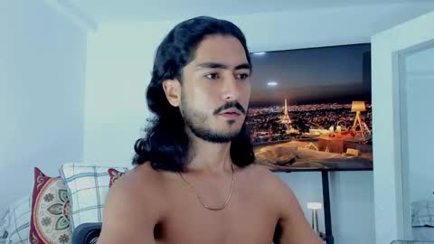 Snapshot of david_johnson372 chatting on 14, 1, 2026 Hey im David that loves to explore and speak their fantasies. Very open talktative and nice. Feel free to chat with me online show from 14, 1, 2026