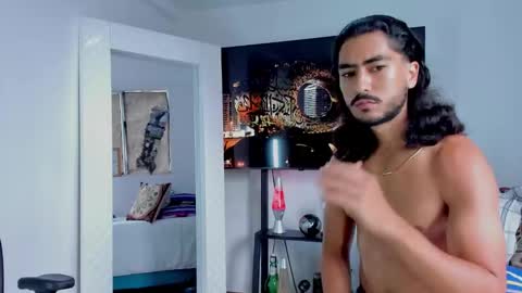 Snapshot of david_johnson372 chatting on 22, 2, 2026 Hey im David that loves to explore and speak their fantasies. Very open talktative and nice. Feel free to chat with me online show from 22, 2, 2026
