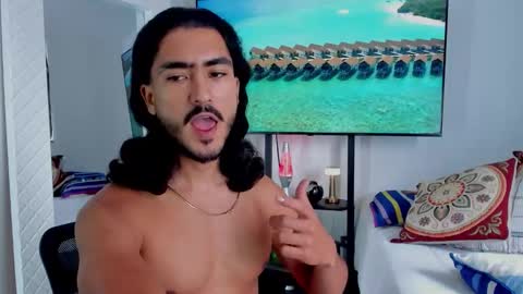 Snapshot of david_johnson372 chatting on 3, 3, 2026 Hey im David that loves to explore and speak their fantasies. Very open talktative and nice. Feel free to chat with me online show from 3, 3, 2026