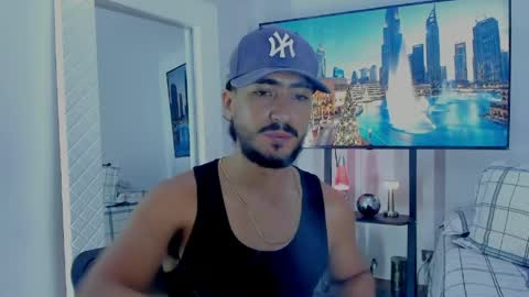 Snapshot of david_johnson372 chatting on 11, 4, 2026 Hey im David that loves to explore and speak their fantasies. Very open talktative and nice. Feel free to chat with me online show from 11, 4, 2026
