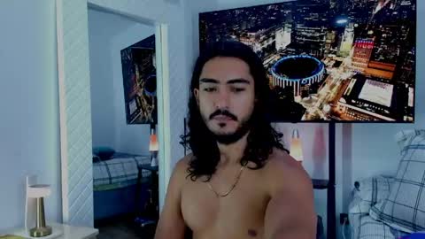 Snapshot of david_johnson372 chatting on 28, 4, 2026 Hey im David that loves to explore and speak their fantasies. Very open talktative and nice. Feel free to chat with me online show from 28, 4, 2026