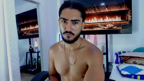 Snapshot of david_johnson372 chatting on 12, 5, 2026 Hey im David that loves to explore and speak their fantasies. Very open talktative and nice. Feel free to chat with me online show from 12, 5, 2026