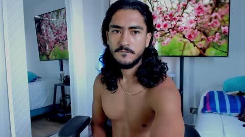 Snapshot of david_johnson372 chatting on 15, 5, 2026 Hey im David that loves to explore and speak their fantasies. Very open talktative and nice. Feel free to chat with me online show from 15, 5, 2026