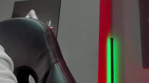 David Jons online show from 13, 11, 2025