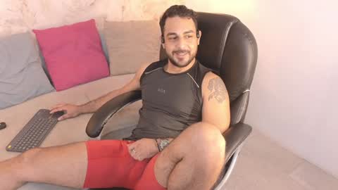 JF oliveira online show from 25, 1, 2025