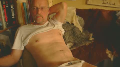 Snapshot of davidbo_no1 chatting on 12, 10, 2025 David online show from 12, 10, 2025