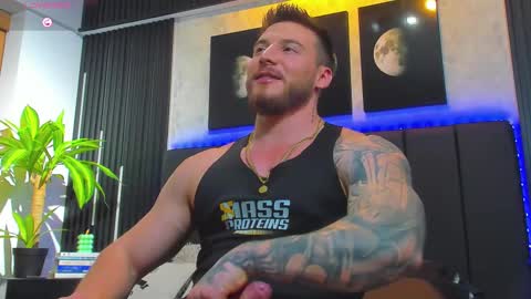 David Blakee online show from 25, 2, 2025