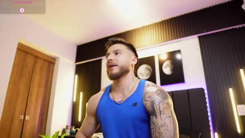 Snapshot of davidd_blake chatting on 17, 12, 2025 David Blakee online show from 17, 12, 2025