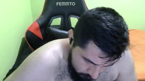 Snapshot of daviddelz chatting on 20, 12, 2025 David online show from 20, 12, 2025