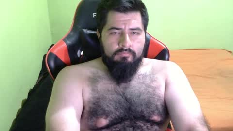 Snapshot of daviddelz chatting on 29, 4, 2026 David online show from 29, 4, 2026