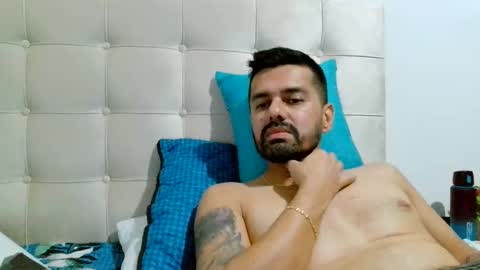 Snapshot of davidmedellin60 chatting on 1, 11, 2025 davidmedellin60 online show from 1, 11, 2025