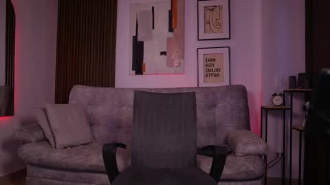 Snapshot of davies_brown chatting on 10, 10, 2025 Davies brown schedule 12pm to 5pm col time online show from 10, 10, 2025