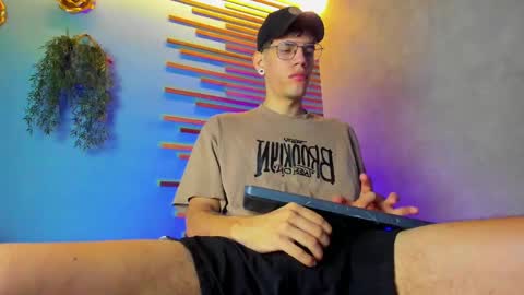 daviid_huge online show from 24, 10, 2025