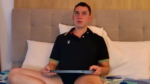 Snapshot of davinson_01 chatting on 5, 2, 2026 Davinson online show from 5, 2, 2026