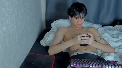 davis online show from 29, 10, 2025